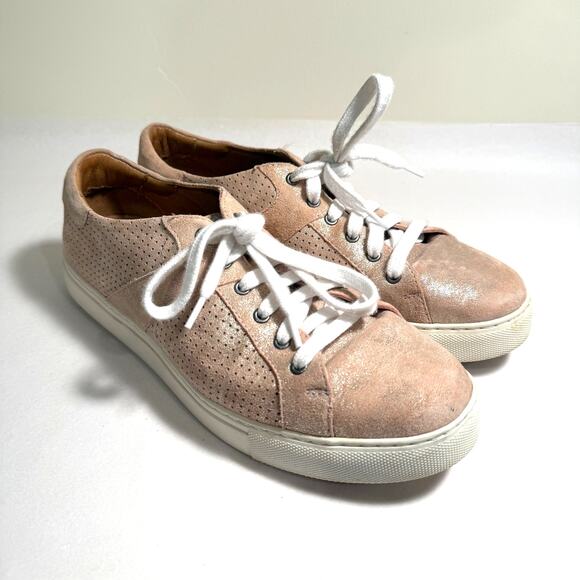 Trask Lindsey Blush Pink Metallic Fashion Sneaker Size 9 - Picture 3 of 7